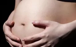 32周胎儿体重几斤正常 胎儿32周体重多少正常